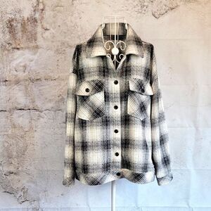 Boston Traders Plaid Black and White Women's  Shirt Jacket Size L